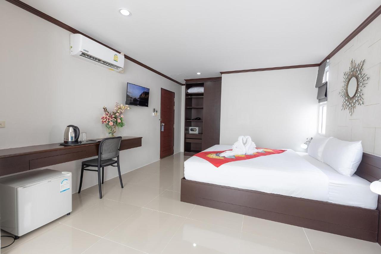 The Chic Patong Hotel Luaran gambar